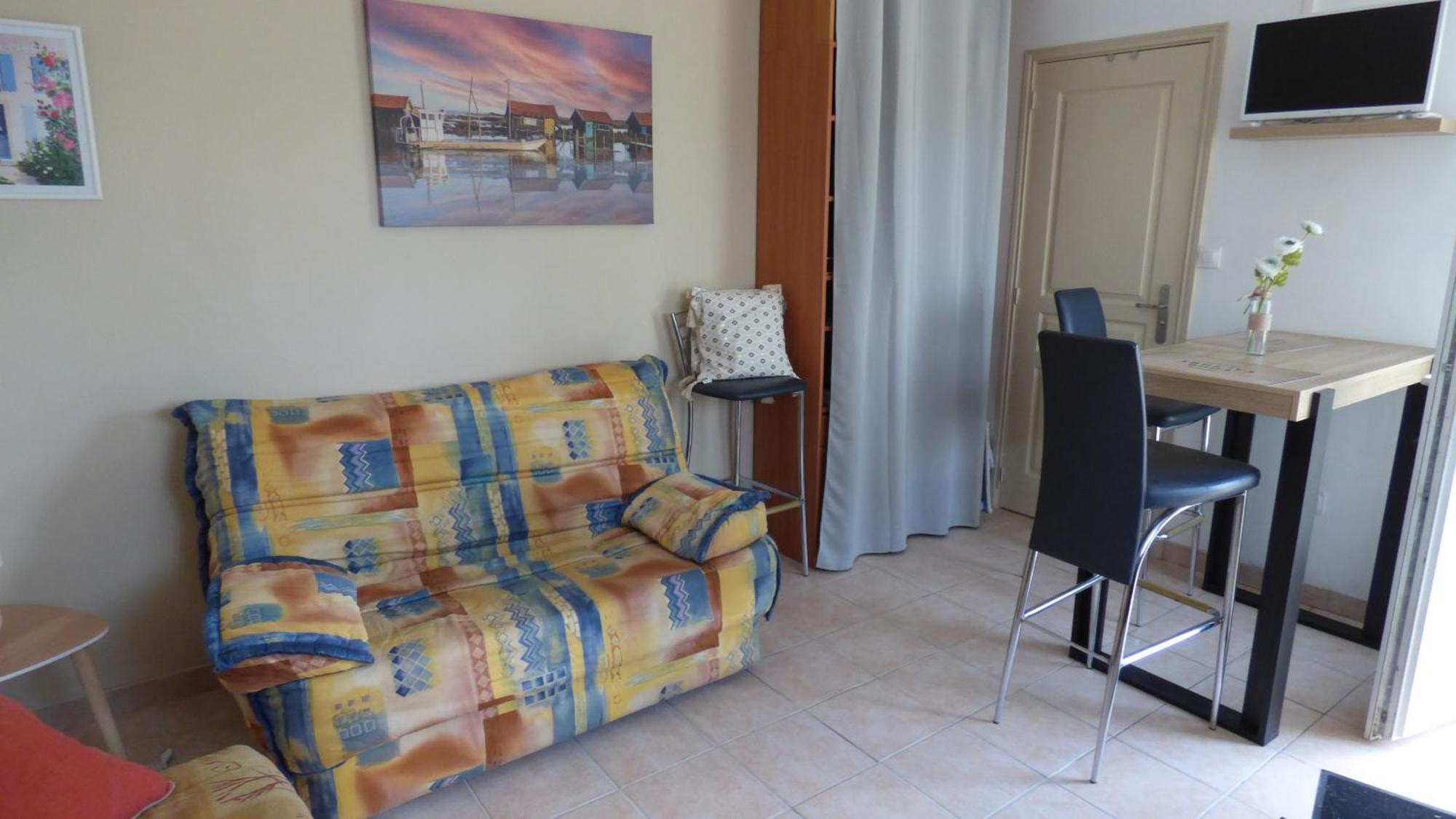 Apartment Renove Entre Royan Et Oleron *